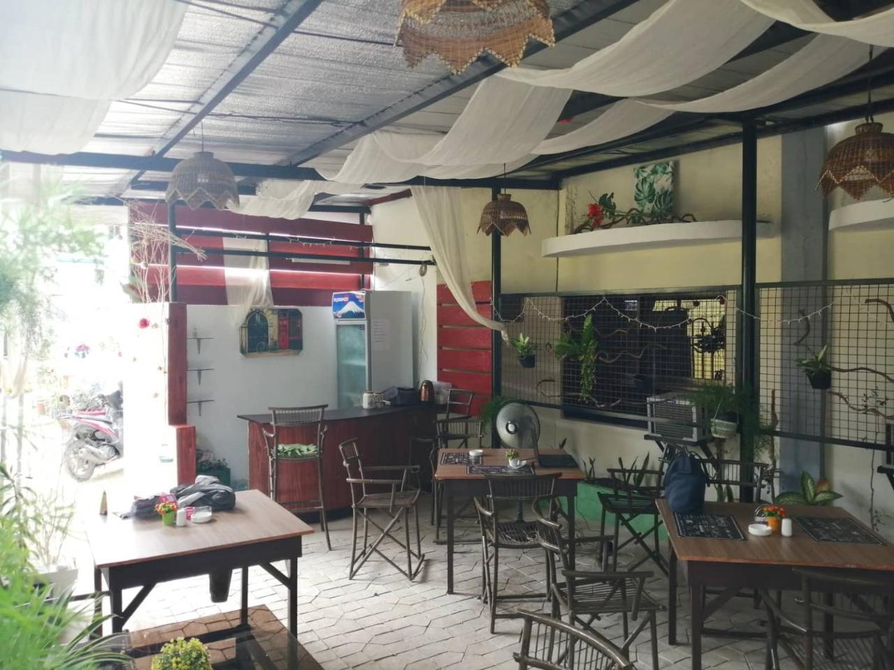 Cozy Inn Mactan Мактан Экстерьер фото